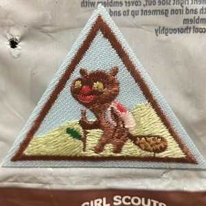 $1 Brownie Hiker Badge